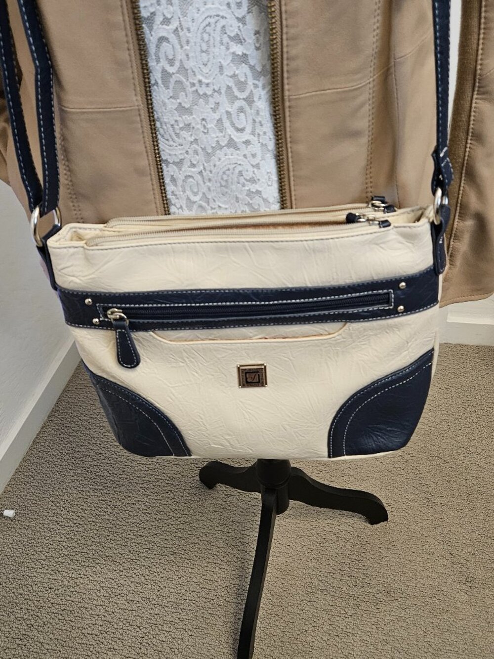 Stone Mountain Crossbody Leather two tone Navy Blue & Cream Bag
